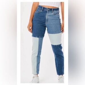 Hollister ultra high rise mom jean size W27, L25 (5S)